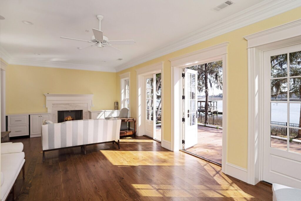 DSC01420-1-SMALL-scaled