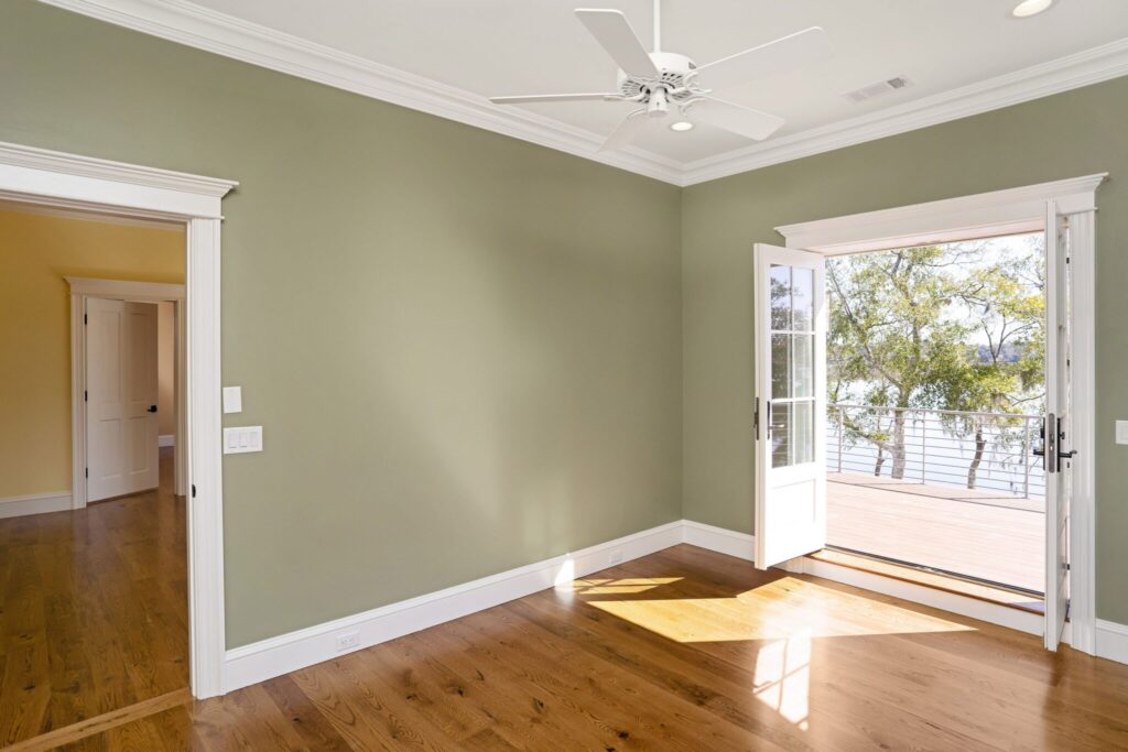 DSC01464-1-SMALL-scaled