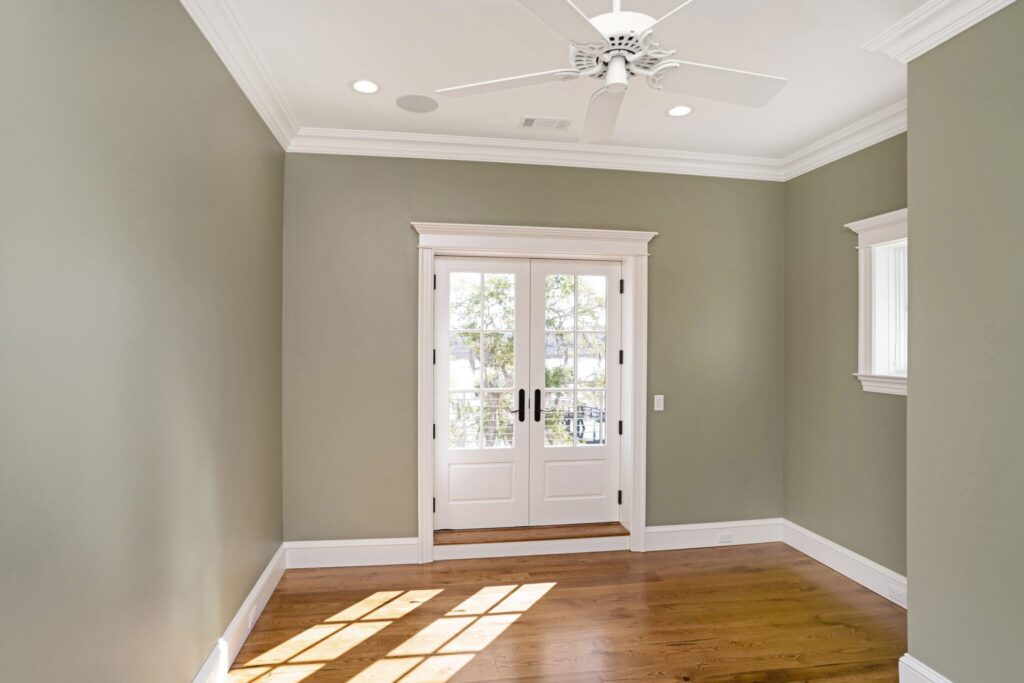 DSC01466-1-SMALL-scaled