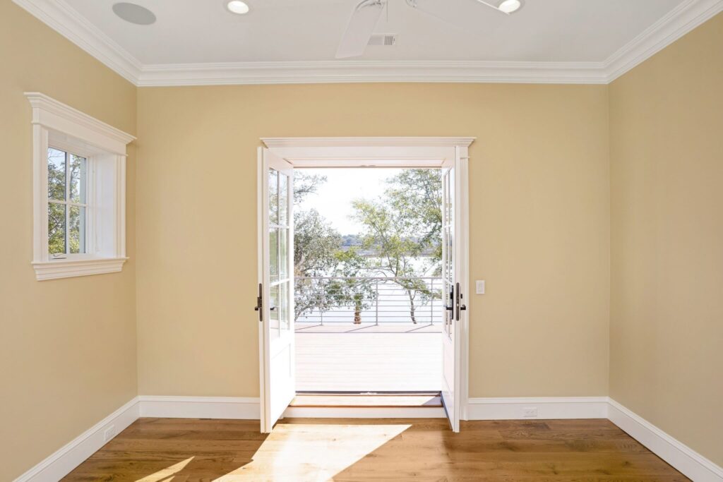 DSC01473-1-SMALL-scaled