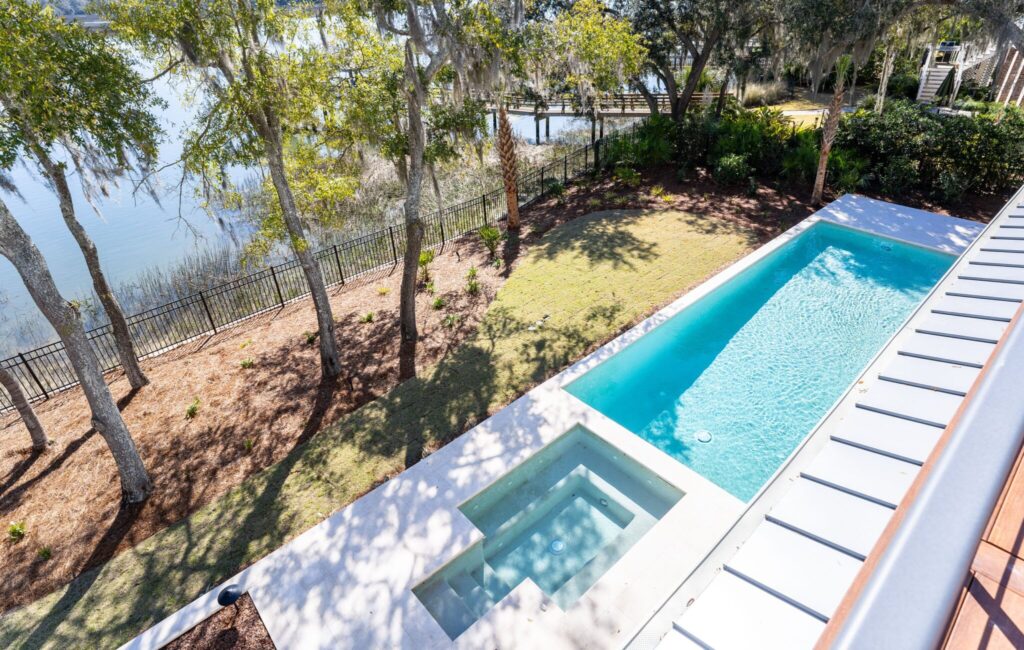 DSC01475-1-SMALL-scaled