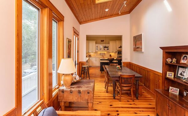 Coffee Bluff (10313) - Image 16