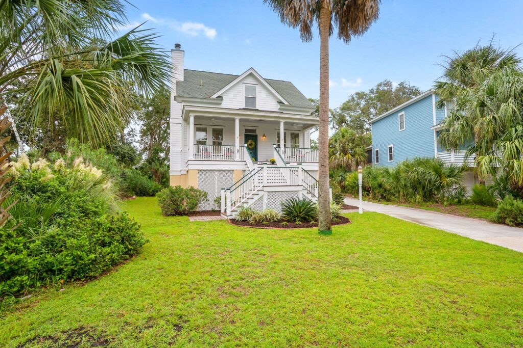 DSC01744-SMALL-scaled