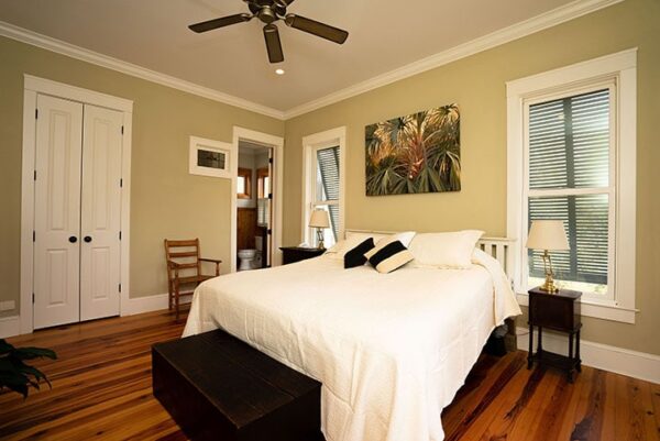 Coffee Bluff (10313) - Image 27