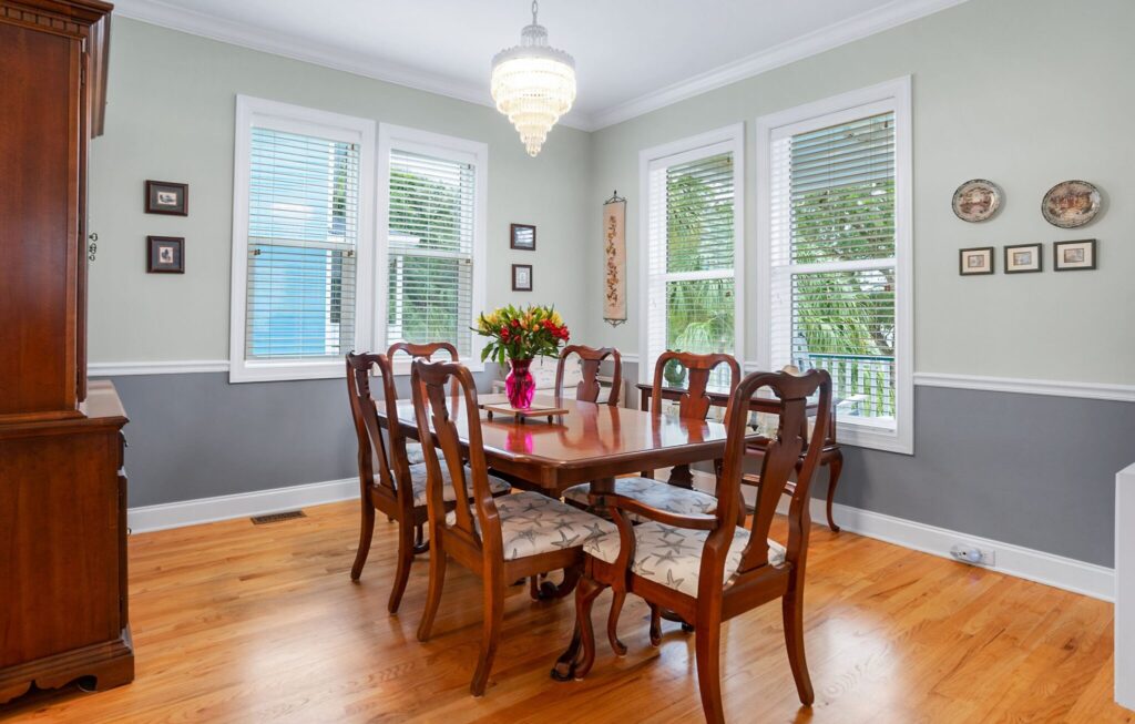 DSC01813-SMALL-scaled