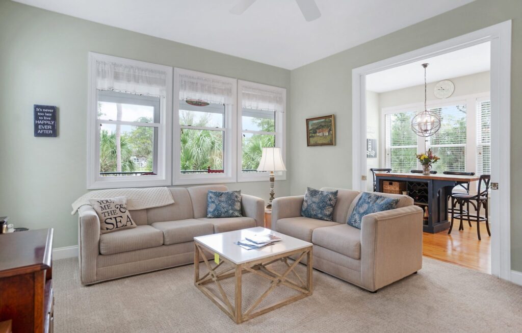 DSC01868-SMALL-scaled