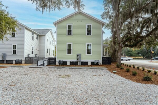 Quadplex Mansion Flats (18330B) - Image 9