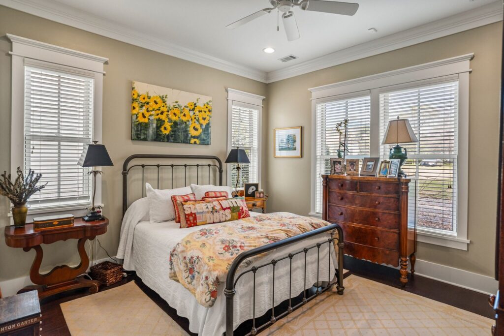 DSC02946-35-1-SMALL-scaled