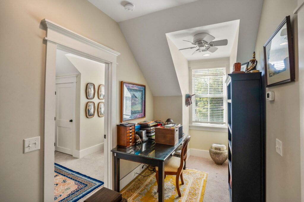 DSC02976-55-1-SMALL-scaled