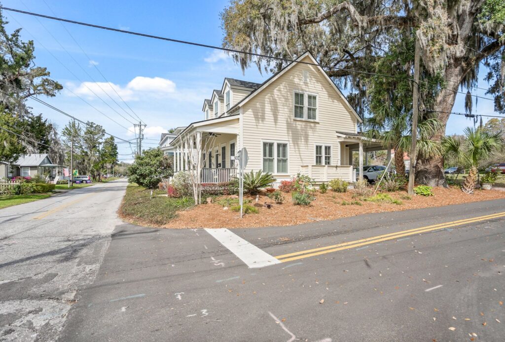 DSC03121-175-1-SMALL-scaled