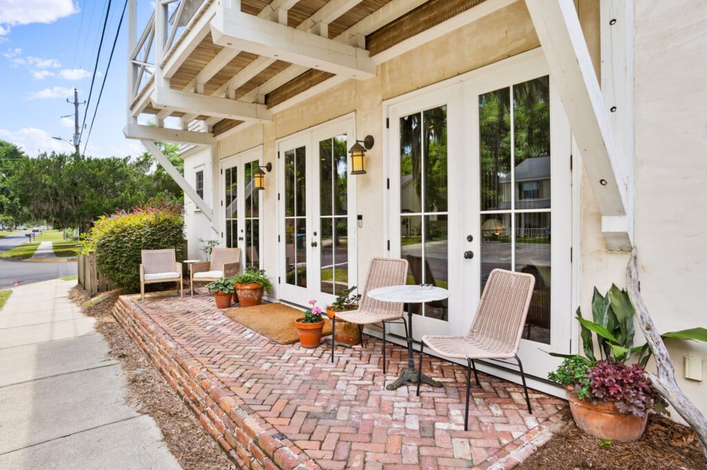 DSC03707-128-1-SMALL-scaled