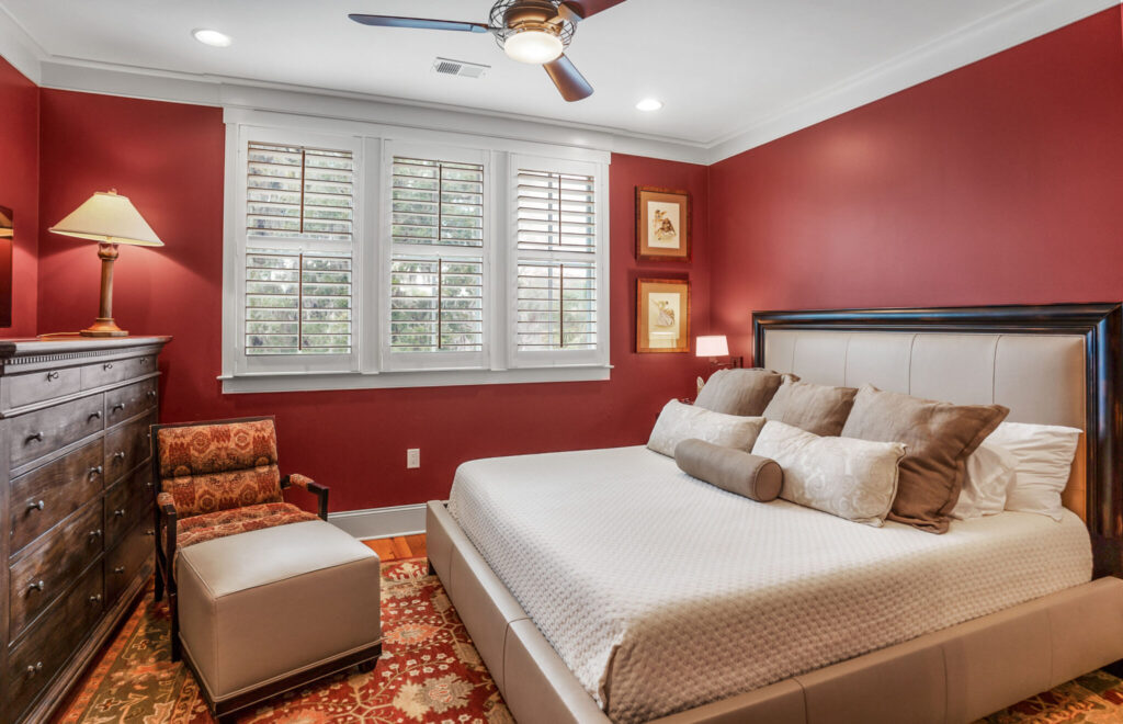 DSC04747-245-1-scaled