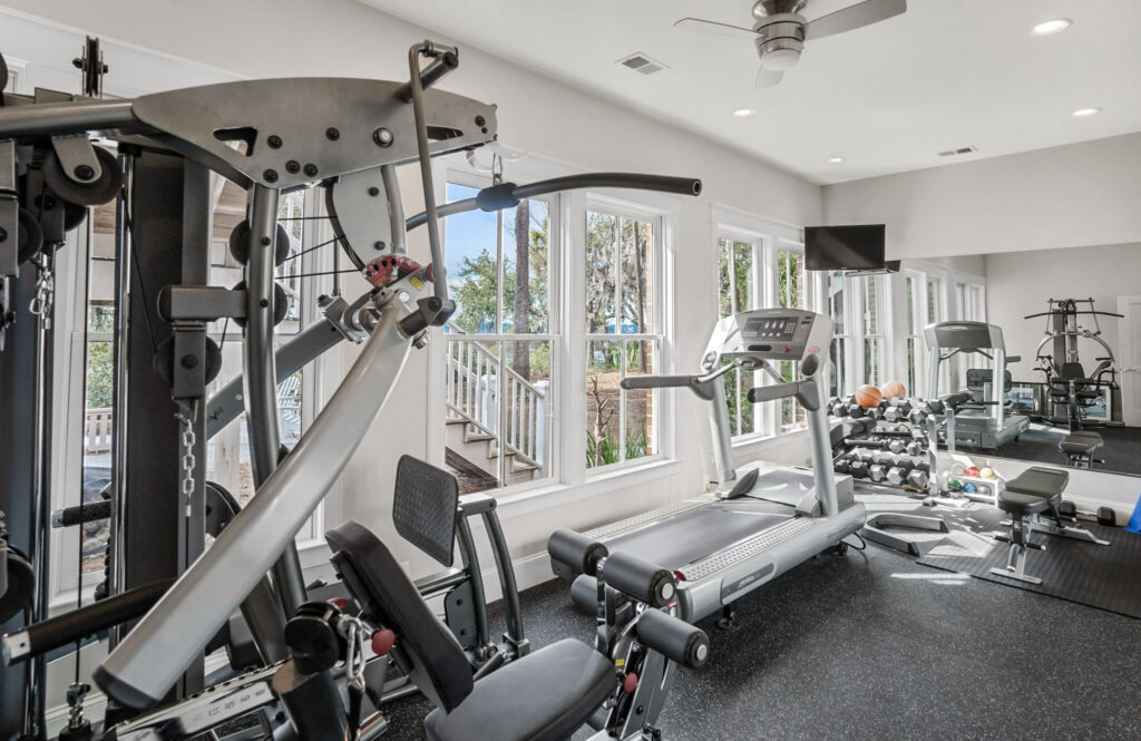 DSC04822-310-1-scaled