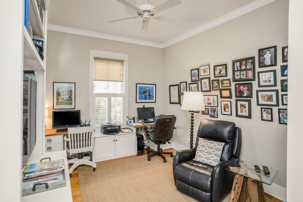 DSC04886-vsuniqueid-6059d60205eb1