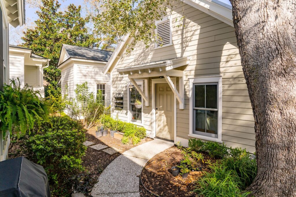 DSC04951-vsuniqueid-6059d66357afd