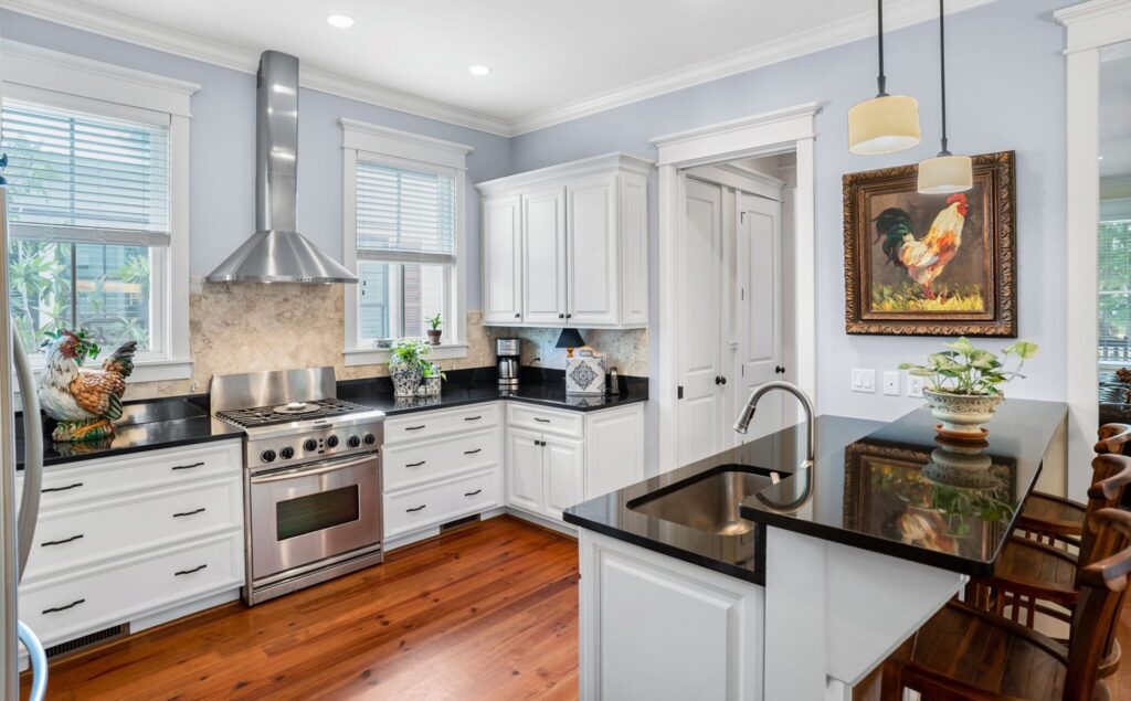 DSC04963-1-SMALL-scaled