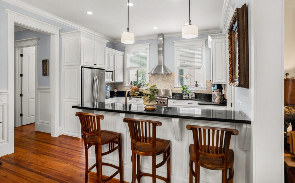 DSC04968-1-SMALL-scaled