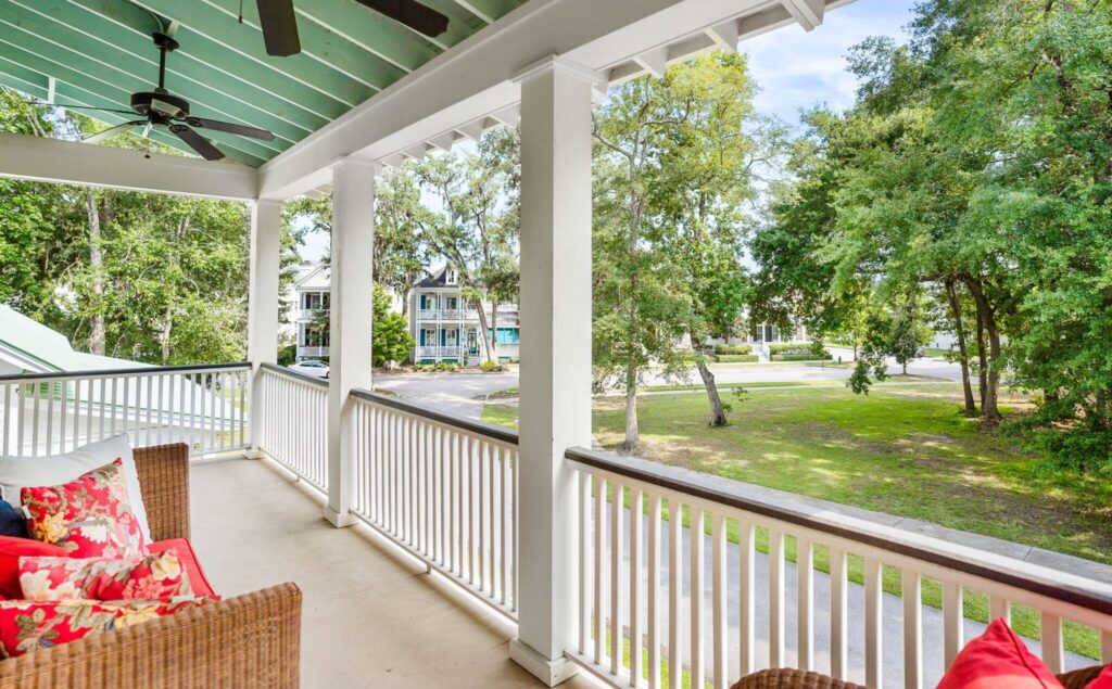 DSC05066-1-SMALL-scaled