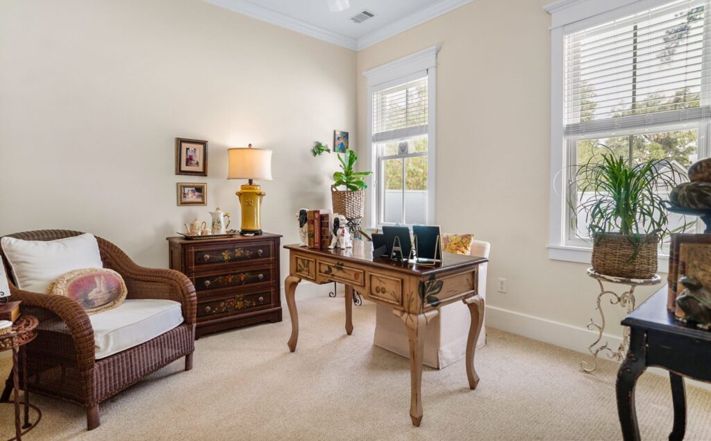 DSC05078-1-SMALL-scaled