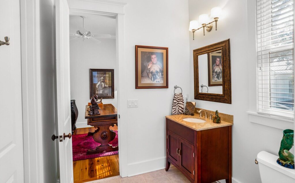 DSC05113-1-SMALL-scaled