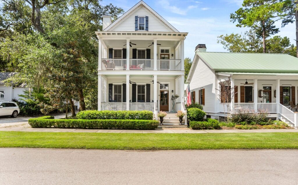 DSC05128-1-SMALL-scaled