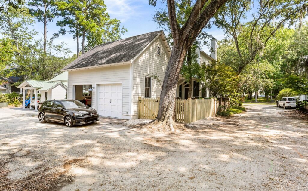 DSC05143-1-SMALL-scaled