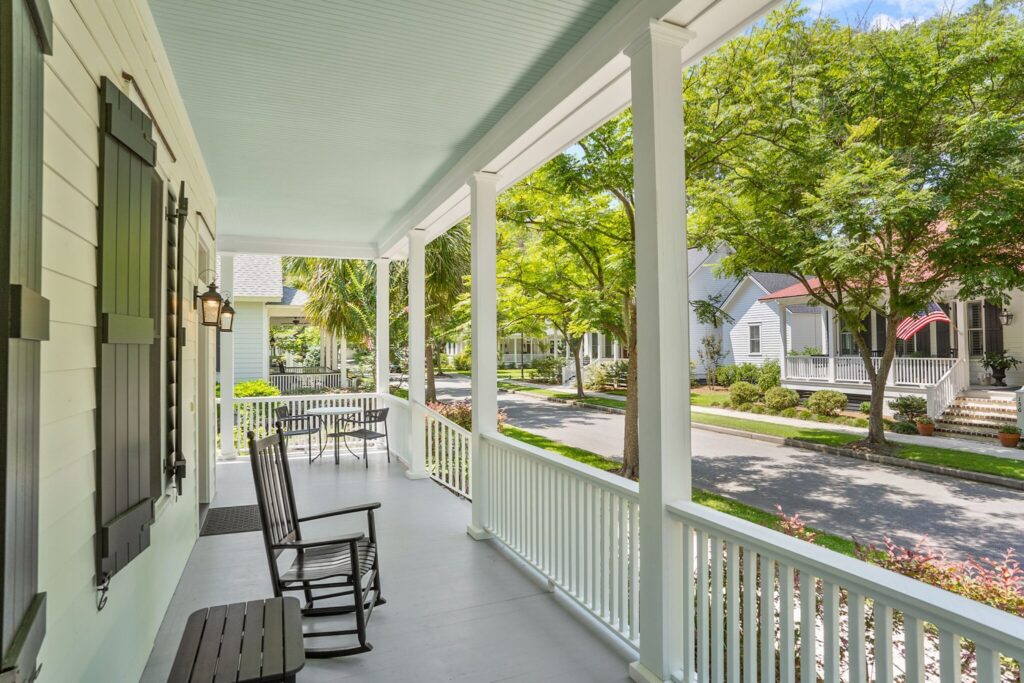 DSC05883-1-1-SMALL-1-scaled