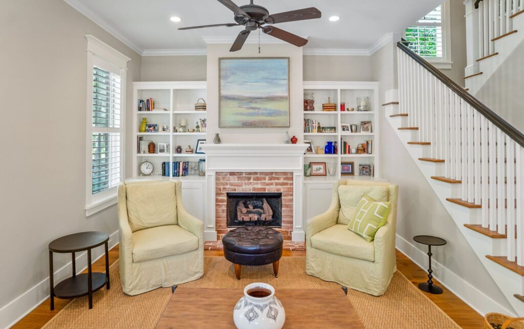 DSC05906-1-1-SMALL-1-scaled