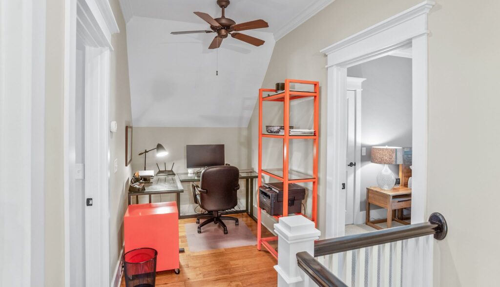 DSC06011-1-1-SMALL-1-scaled