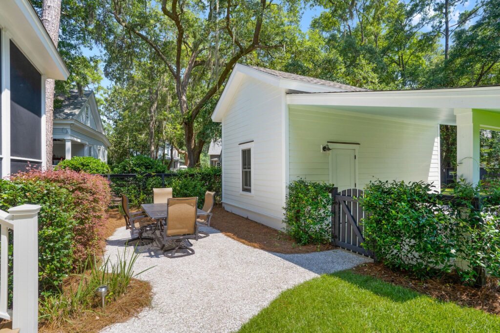 DSC06091-1-1-SMALL-1-scaled