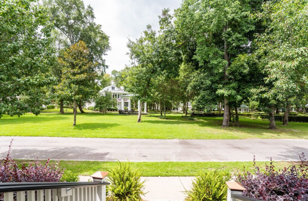 DSC06414-1-SMALL-scaled