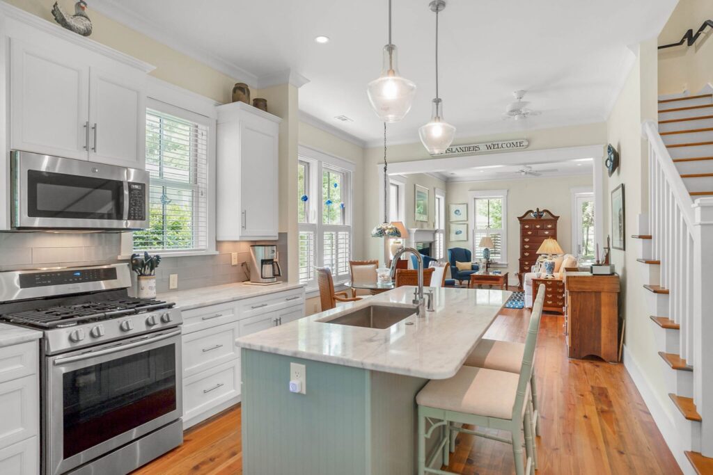 DSC06492-1-SMALL-scaled