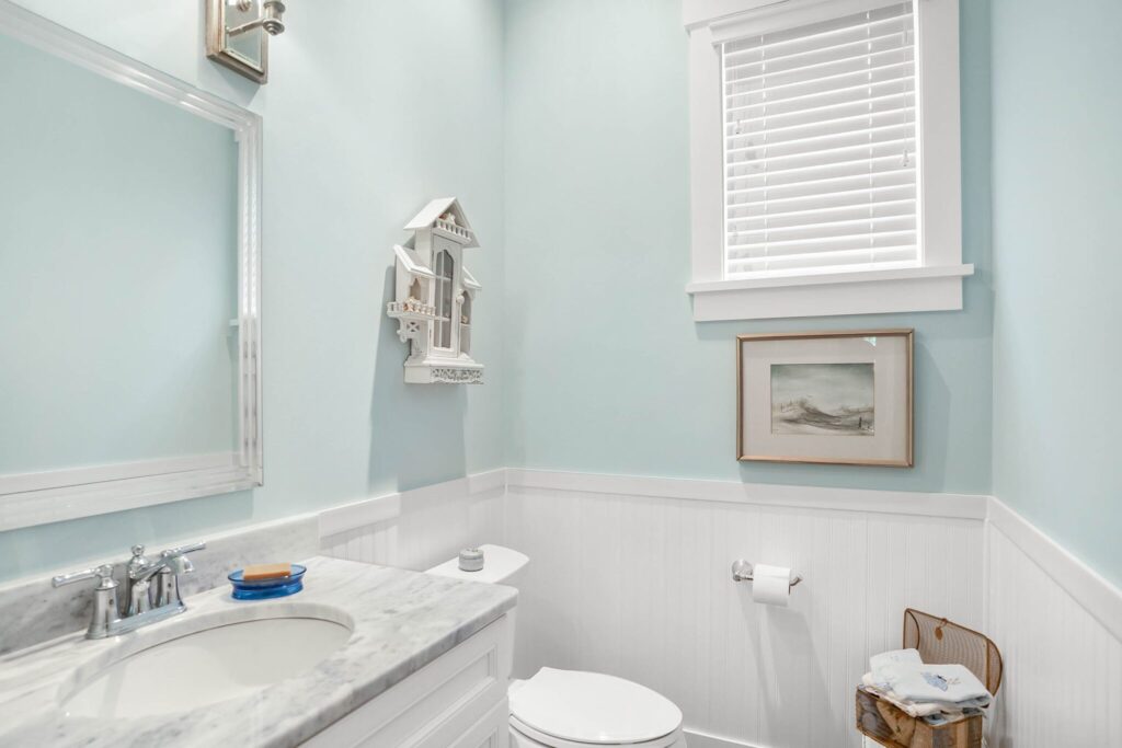 DSC06625-1-SMALL-scaled