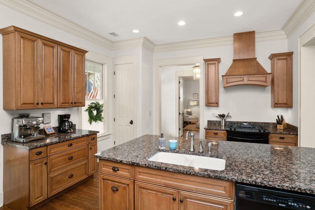 DSC07159-SMALL-scaled