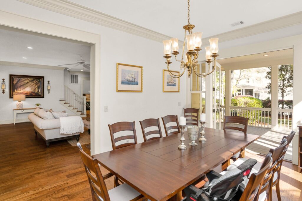 DSC07174-SMALL-scaled