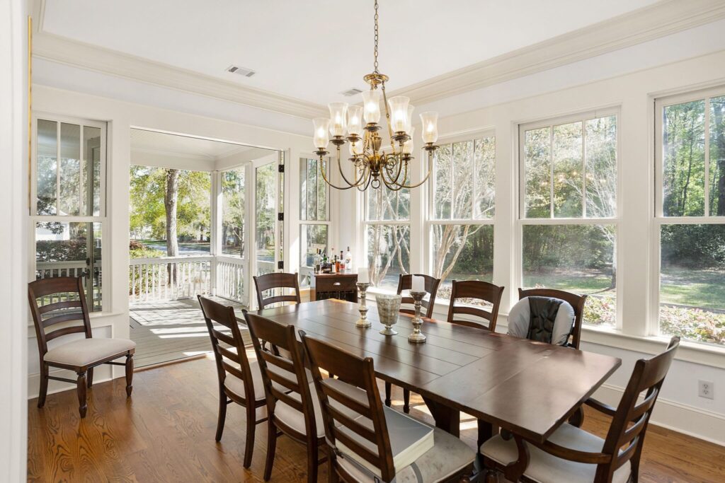 DSC07176-SMALL-scaled