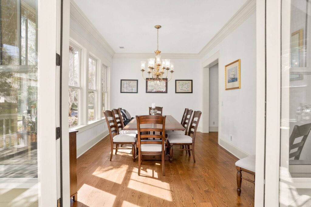 DSC07177-SMALL-scaled