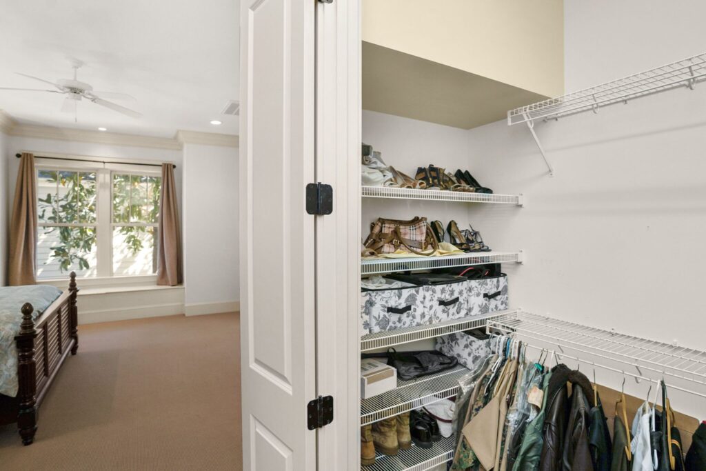 DSC07189-SMALL-scaled