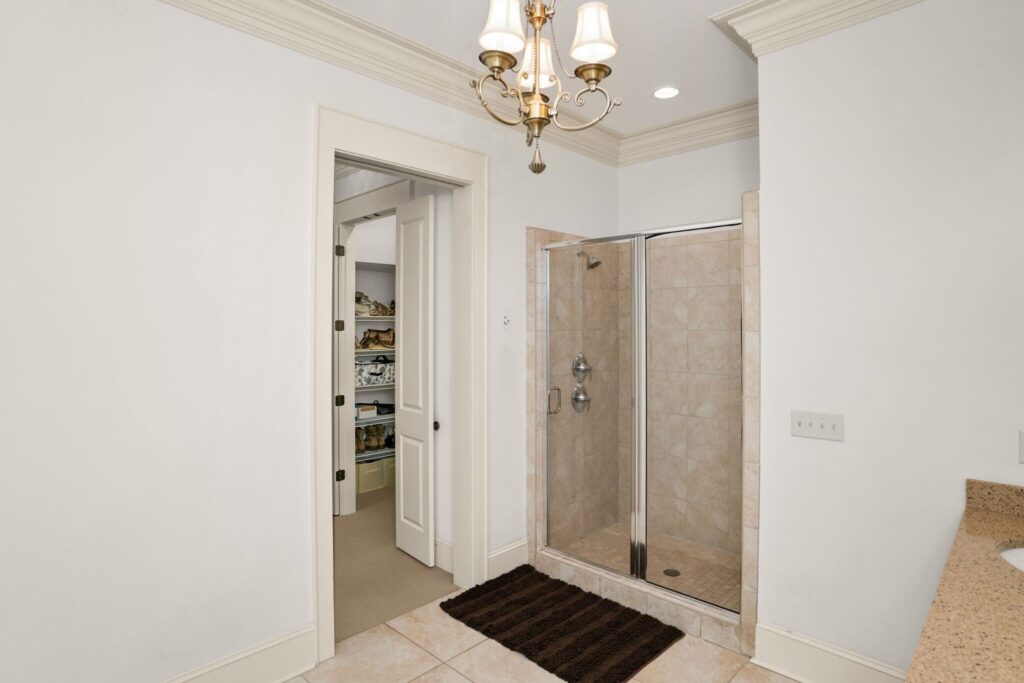 DSC07195-SMALL-scaled