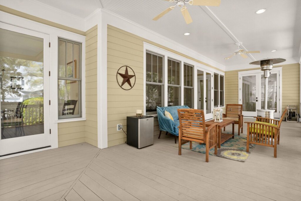 DSC07226-SMALL-scaled