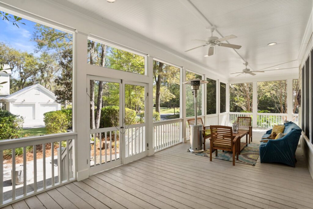 DSC07233-SMALL-scaled