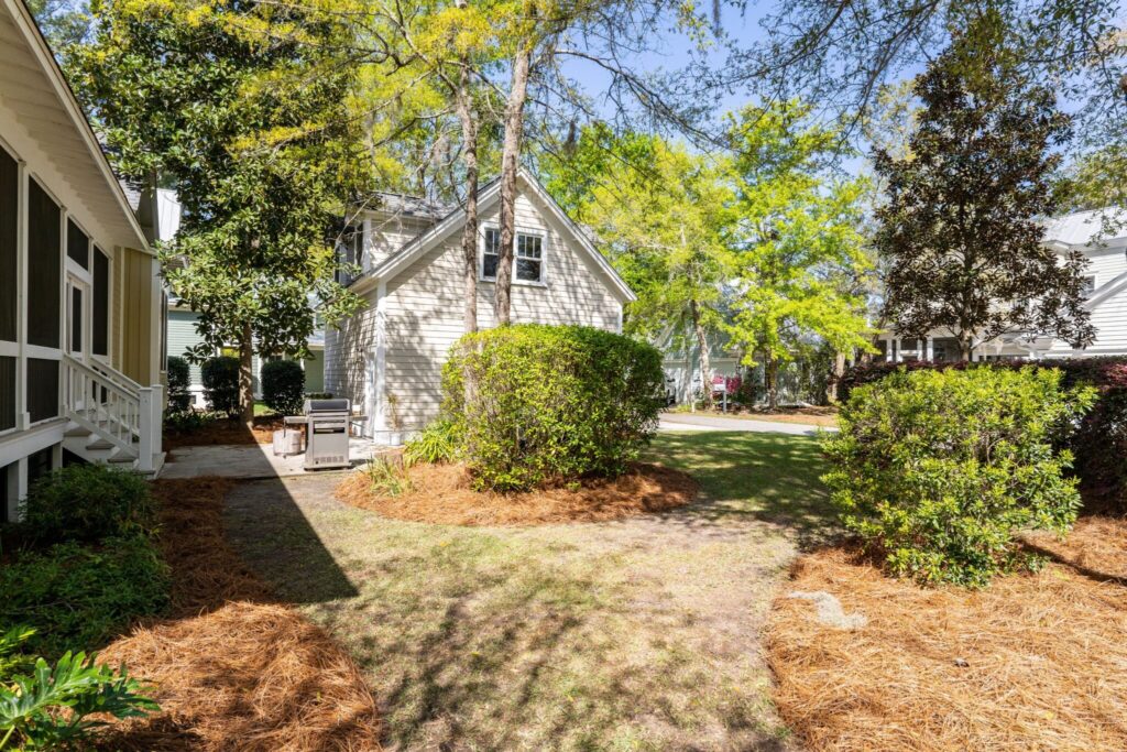 DSC07236-SMALL-scaled