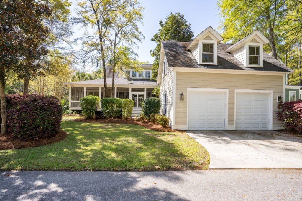 DSC07241-SMALL-scaled