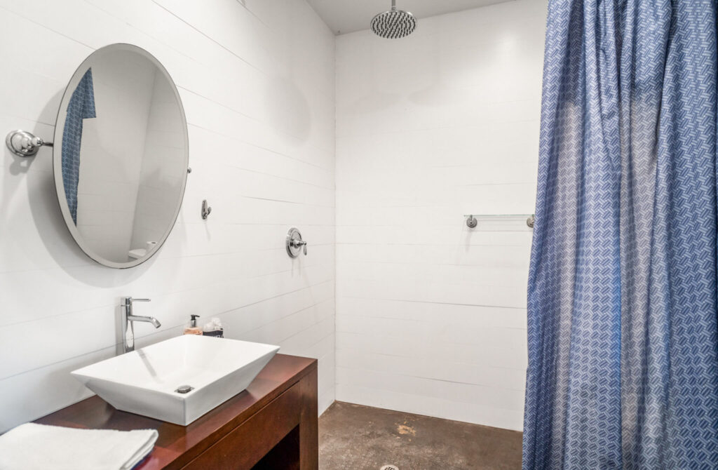 DSC07742-33-1-1-FULL-1-scaled