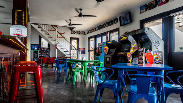 Barcade (20132) - Image 9