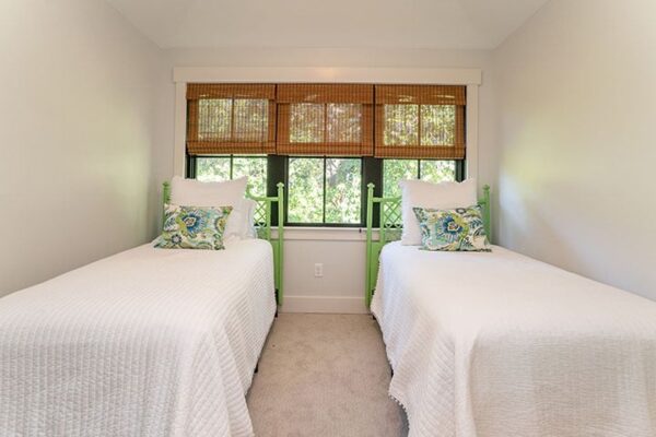 Oak Island Retreat (18386) - Image 40