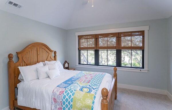 Oak Island Retreat (18386) - Image 42