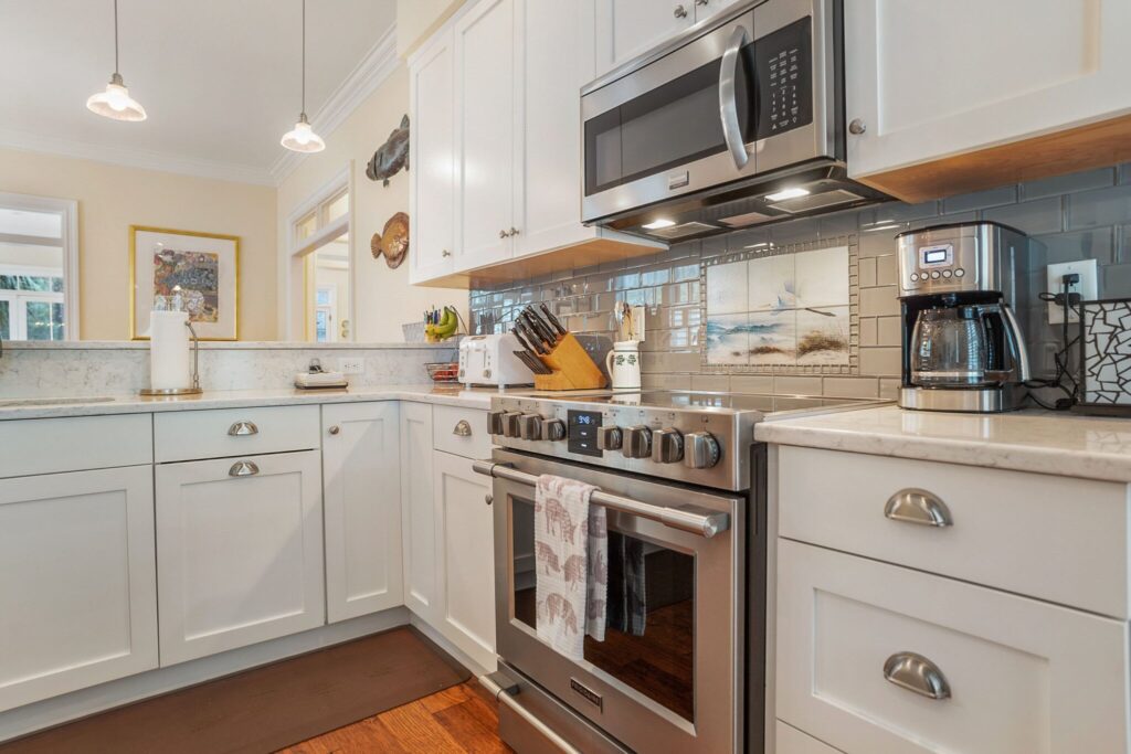 DSC09021-70-1-SMALL-scaled