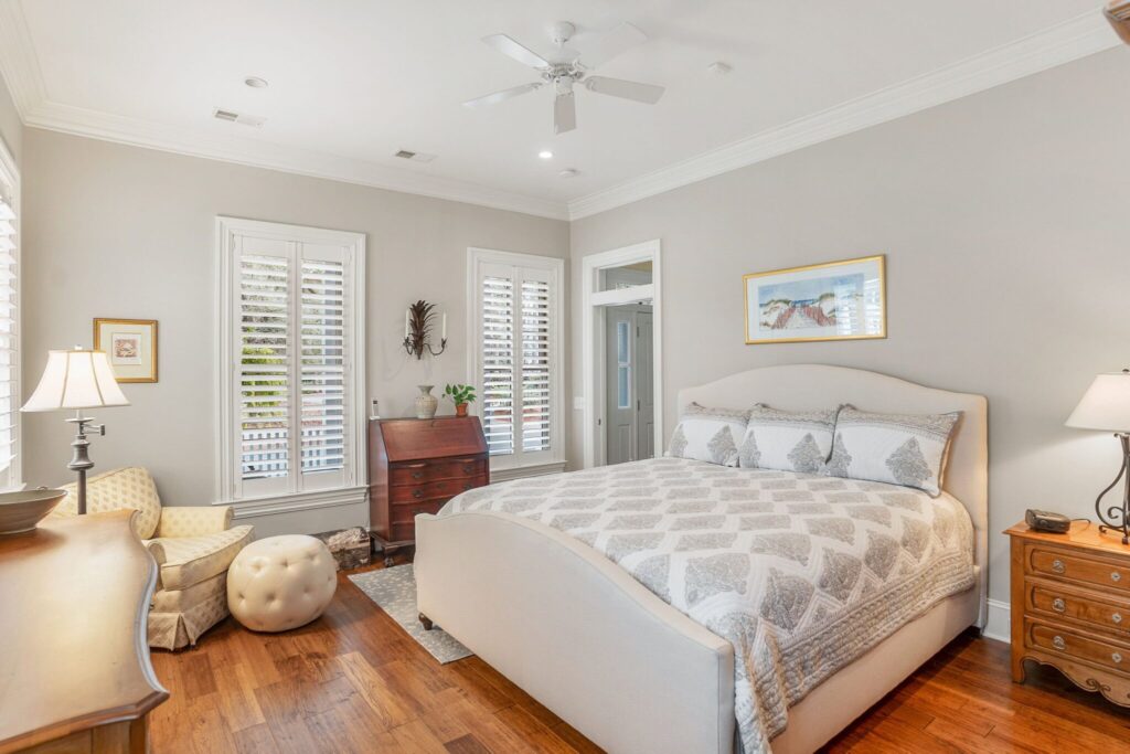 DSC09071-100-1-SMALL-scaled