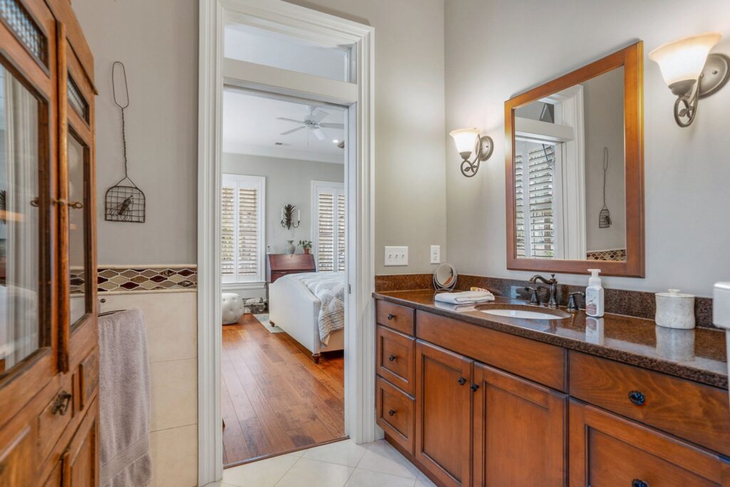 DSC09091-110-1-SMALL-scaled